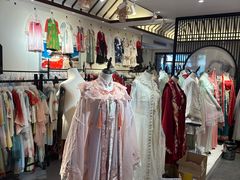 -云锦汉服馆·古典妆造摄影(唐城店)