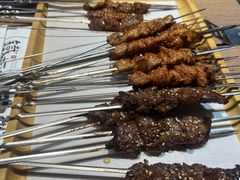 -街角等你.大连海鲜烧烤.经典铁板海鲜串(西安路店)