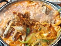 -喇喇排骨火锅·传统韩式脊骨汤(望京西园总店)