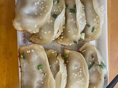 -小姜锅贴(凤凰街店)