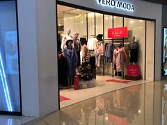 -VEROMODA(海岸城店)