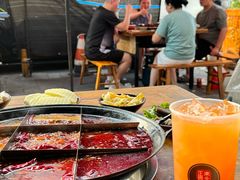 -正南齊北重庆老火锅(光华村直营店)