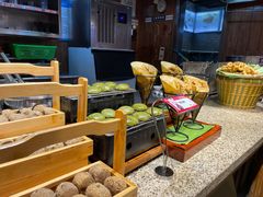 -野山舂·贵州现舂酸汤火锅(鸿通城店)