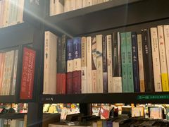 -西西弗书店&矢量咖啡(来福士广场店)