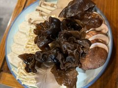 -常赢三兄弟·清真涮肉·清真炒菜(朝阳新城店)