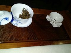 布朗古茶-中庸素香阁(建发广场店)