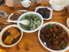 -山里人家土菜馆(茅山店)
