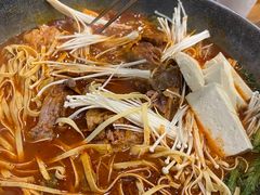 -喇喇排骨火锅·传统韩式脊骨汤(望京西园总店)