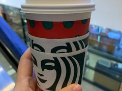 -星巴克(上海虹桥新天地二店)