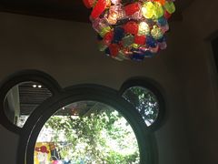 -莓园冰淇淋店