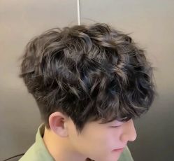 -藤野造型烫发染发