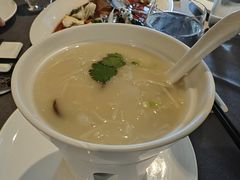 鱼茸海鲜羹-名佳荟