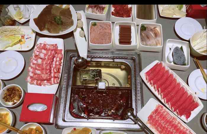 海底捞火锅(泰业国际店)-"大理的第一家海底捞,在泰业国际购物中心里.