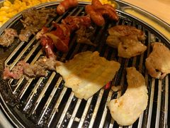 -哈哈碳都·牛肋条无限自助烤肉(台江万达店)