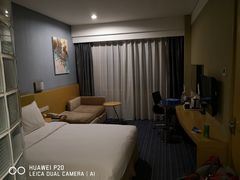 -北京临空智选假日酒店