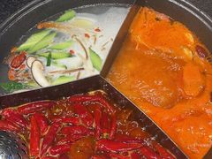-渝里重庆火锅(航天城店)