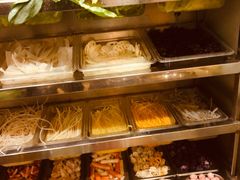 自助取餐区-吕阿婆骨汤麻辣烫(云岗店)