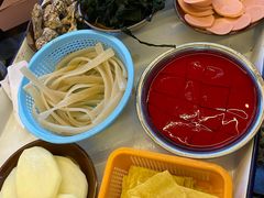 -周幺妹重庆老火锅(银泰城总店)