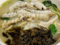 -明呈黄鱼面馆(斜土路店)