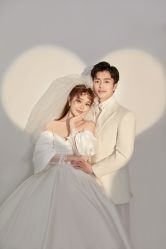 -上花轿婚纱摄影