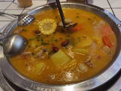 -晓彭肥肠鸡·泡椒鸡火锅(水木天地店)