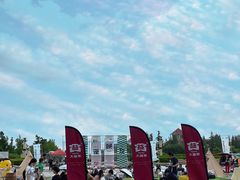 -汇泉广场