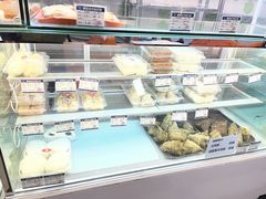 -白玉兰食品(中山公园龙之梦店)