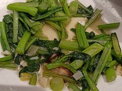 -赶海部落海鲜城(海阳路店)