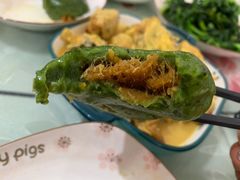 艾叶咸蛋黄肉松青团-王家沙点心店(南京西路总店)