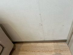 -桔子酒店(深圳东门湖贝地铁站店)