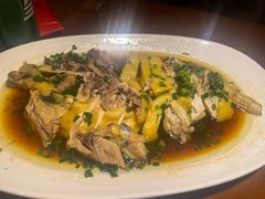 -魏铭鱼头捞饭(晋阳路店)