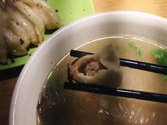 锅贴-锅贴王小吃(南大街店)