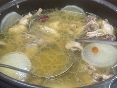 -濠轩阁特色生蚝火锅(水湾路店)