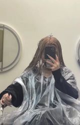 -Hair Co.一间沙龙