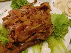 精品香酥鸭-晋阳饭庄(虎坊桥店)