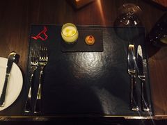 -恰餐厅及酒吧 CHAR Bar & Grill (北京丽都皇冠假日店)