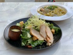 鸡胸肉凯撒沙拉-玫瑰园餐厅