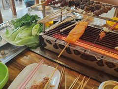 -哈尔滨小酒馆·鲜肉现穿自助烧烤(康新花园店)