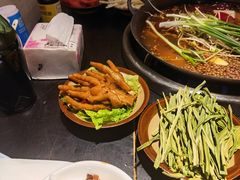 -四小区火锅·巷子里的重庆火锅(花照壁店)