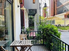 -Cafe Villa