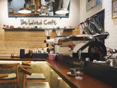 -Be Lived Cafe比例咖啡(摩天轮店)