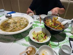 -渔语鱼新川菜Bistro(万象天地店)