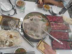 -刘少华贵州小黄牛·鲜牛肉火锅(总店)