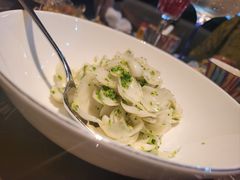 -海派悦庭·海胆烧麦·新融合菜(凯德广场店)