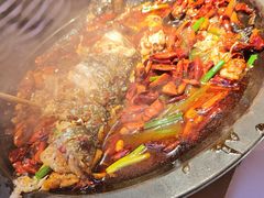 -鸣记脆皮烤鱼·海鲜烤鱼(三八广场店)