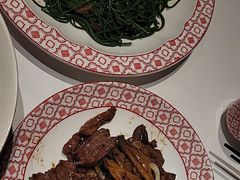 -谭厨中山传家菜.乳鸽.脆鲩鱼(华强北中航城店)
