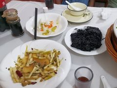 -天乐农家鱼头王(天目湖店)