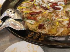 -渔语鱼新川菜Bistro(万象天地店)