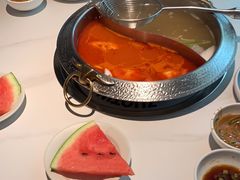 -左庭右院鲜牛肉火锅(金山万达店)