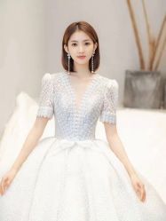 -LOVINA洛维娜婚纱礼服